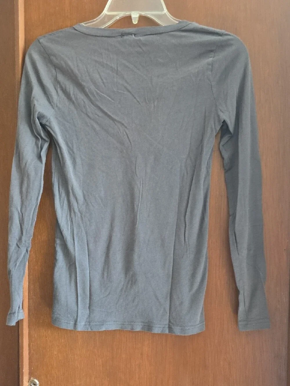 J. Crew Women's Long Sleeve V-Neck Top - Charcoal Gray Sz Xs